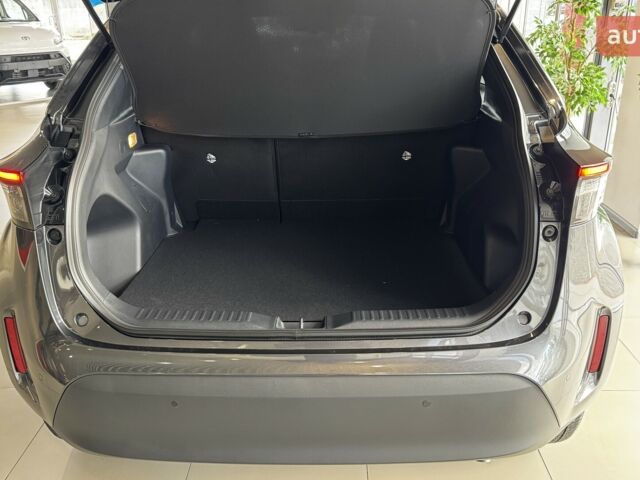 Тойота Yaris Cross, объемом двигателя 1.49 л и пробегом 0 тыс. км за 31254 $, фото 20 на Automoto.ua