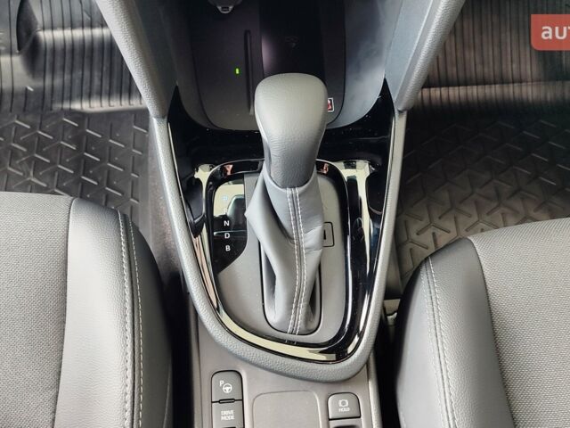 купить новое авто Тойота Yaris Cross 2025 года от официального дилера Автоцентр AUTO.RIA Тойота фото