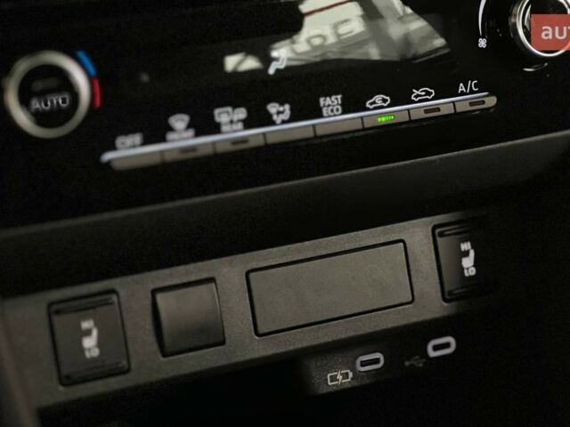 Тойота Yaris Cross, объемом двигателя 1.49 л и пробегом 0 тыс. км за 31601 $, фото 29 на Automoto.ua