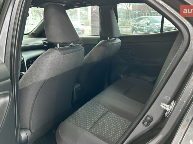 Тойота Yaris Cross, объемом двигателя 1.49 л и пробегом 0 тыс. км за 31654 $, фото 11 на Automoto.ua