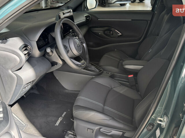 Тойота Yaris Cross 2025 в Кривом Роге на Automoto.ua Тойота Yaris Cross, объемом двигателя 1.49 л и пробегом 0 тыс. км за 34454 $, фото 18 на Automoto.ua