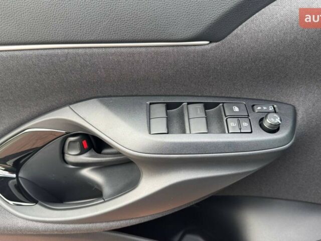 Тойота Yaris Cross, объемом двигателя 1.49 л и пробегом 0 тыс. км за 31392 $, фото 15 на Automoto.ua