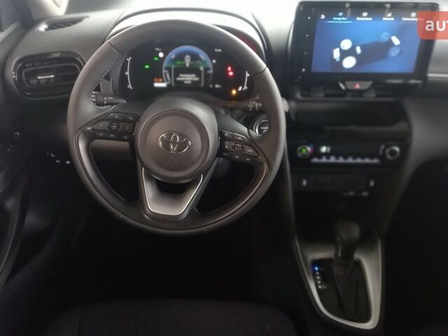 Тойота Yaris Cross, объемом двигателя 1.49 л и пробегом 0 тыс. км за 28688 $, фото 17 на Automoto.ua