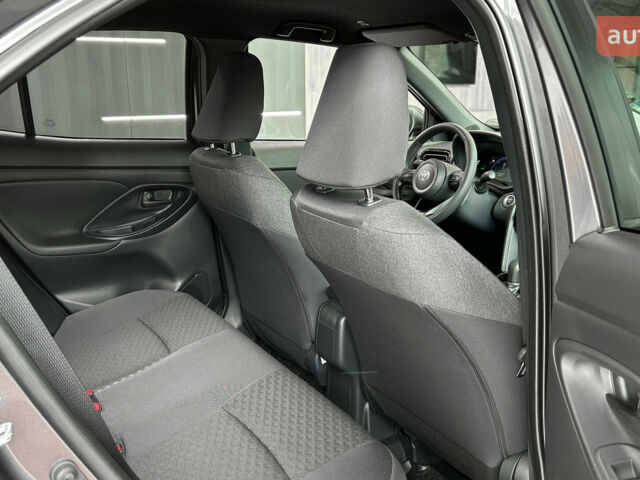 Тойота Yaris Cross, объемом двигателя 1.49 л и пробегом 0 тыс. км за 31654 $, фото 15 на Automoto.ua