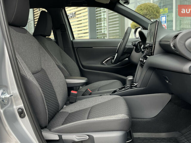 купить новое авто Тойота Yaris Cross 2025 года от официального дилера Автоцентр AUTO.RIA Тойота фото