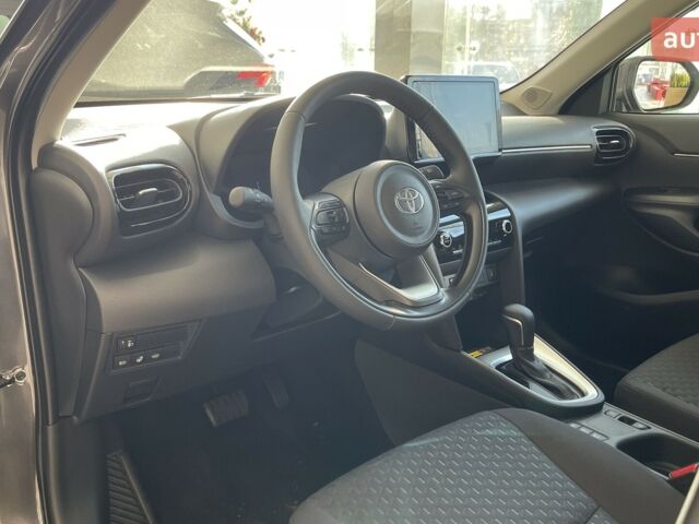 Тойота Yaris Cross, об'ємом двигуна 1.49 л та пробігом 0 тис. км за 28708 $, фото 18 на Automoto.ua