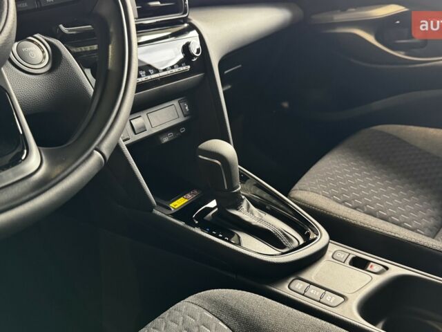 Тойота Yaris Cross, объемом двигателя 1.49 л и пробегом 0 тыс. км за 31254 $, фото 16 на Automoto.ua