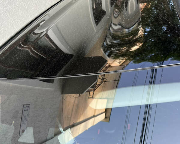 Желтый Тойота Yaris Cross, объемом двигателя 1.49 л и пробегом 25 тыс. км за 26300 $, фото 4 на Automoto.ua