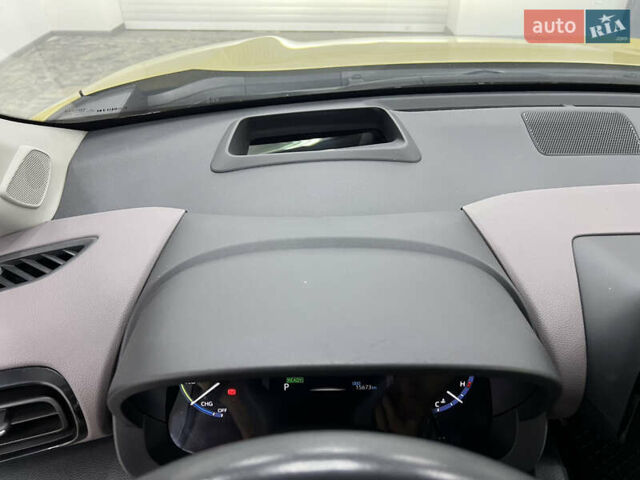 Желтый Тойота Yaris Cross, объемом двигателя 1.49 л и пробегом 15 тыс. км за 28900 $, фото 16 на Automoto.ua