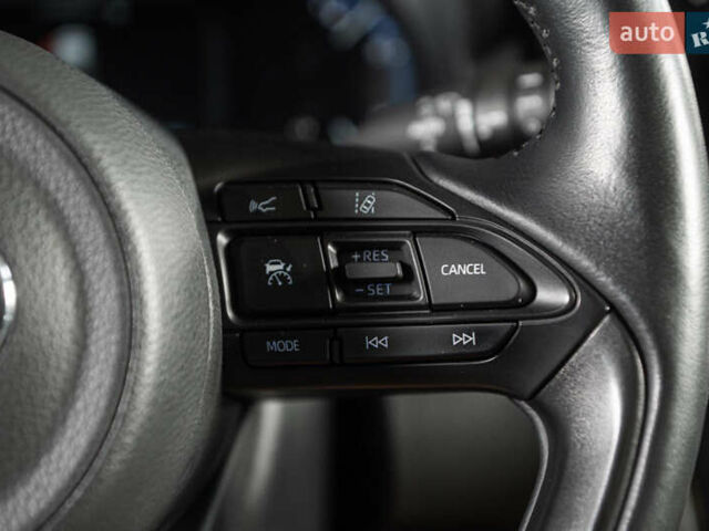 Жовтий Тойота Yaris Cross, об'ємом двигуна 1.49 л та пробігом 15 тис. км за 28999 $, фото 23 на Automoto.ua