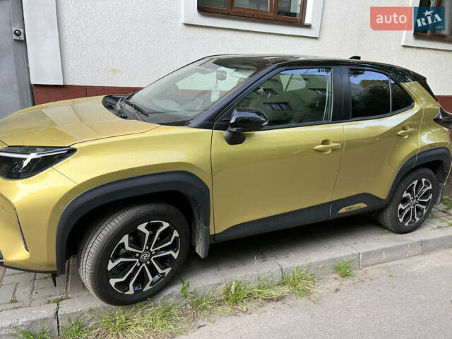 Желтый Тойота Yaris Cross, объемом двигателя 1.49 л и пробегом 25 тыс. км за 26300 $, фото 9 на Automoto.ua