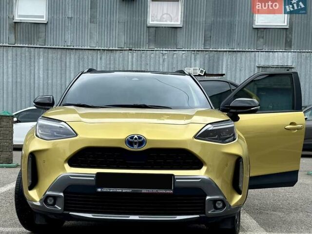 Желтый Тойота Yaris Cross, объемом двигателя 1.49 л и пробегом 17 тыс. км за 27499 $, фото 11 на Automoto.ua
