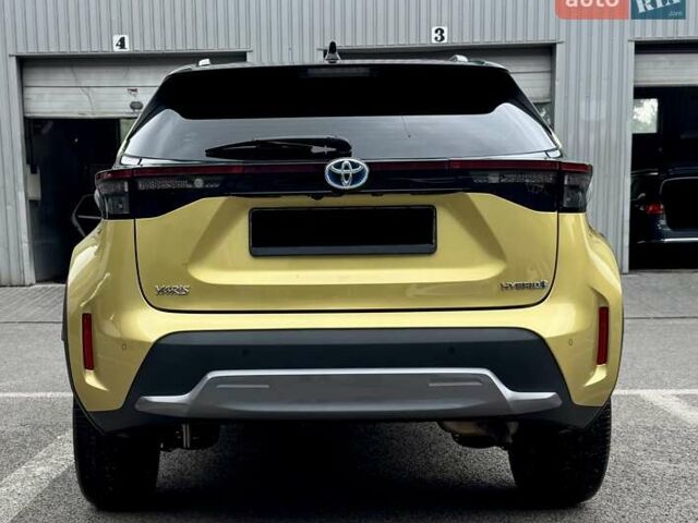 Желтый Тойота Yaris Cross, объемом двигателя 1.49 л и пробегом 17 тыс. км за 27499 $, фото 15 на Automoto.ua