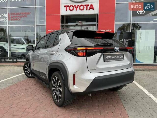 Серый Тойота Yaris Cross, объемом двигателя 1.49 л и пробегом 28 тыс. км за 26586 $, фото 5 на Automoto.ua