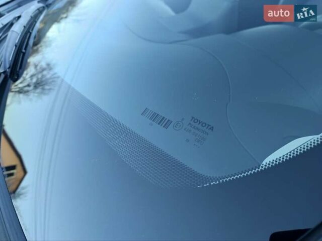 Сірий Тойота Yaris Cross, об'ємом двигуна 1.49 л та пробігом 5 тис. км за 24400 $, фото 24 на Automoto.ua