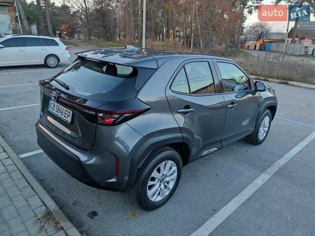 Сірий Тойота Yaris Cross, об'ємом двигуна 1.49 л та пробігом 5 тис. км за 24400 $, фото 14 на Automoto.ua