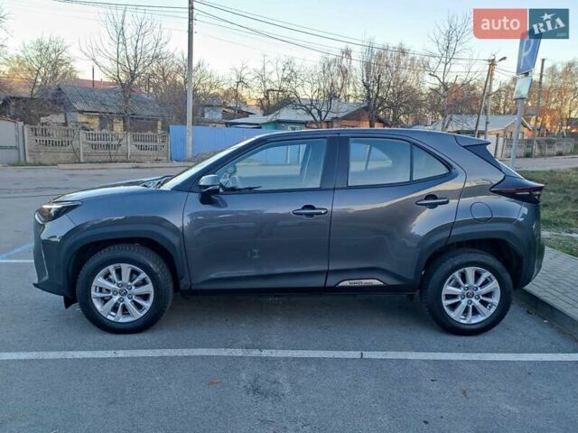 Сірий Тойота Yaris Cross, об'ємом двигуна 1.49 л та пробігом 5 тис. км за 24400 $, фото 10 на Automoto.ua