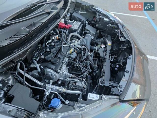 Сірий Тойота Yaris Cross, об'ємом двигуна 1.49 л та пробігом 5 тис. км за 24400 $, фото 28 на Automoto.ua