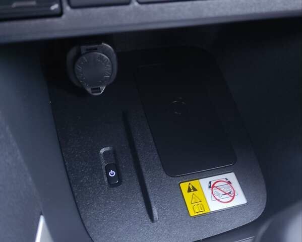 Сірий Тойота Yaris Cross, об'ємом двигуна 1.49 л та пробігом 5 тис. км за 24400 $, фото 44 на Automoto.ua