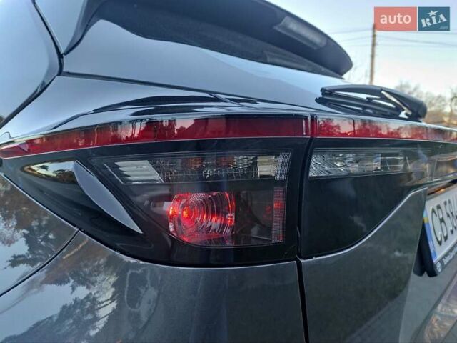 Сірий Тойота Yaris Cross, об'ємом двигуна 1.49 л та пробігом 5 тис. км за 24400 $, фото 25 на Automoto.ua