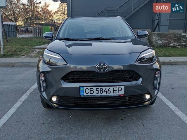 Сірий Тойота Yaris Cross, об'ємом двигуна 1.49 л та пробігом 5 тис. км за 24400 $, фото 17 на Automoto.ua