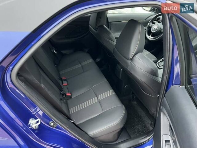 Синий Тойота Yaris Cross, объемом двигателя 1.49 л и пробегом 15 тыс. км за 25500 $, фото 70 на Automoto.ua