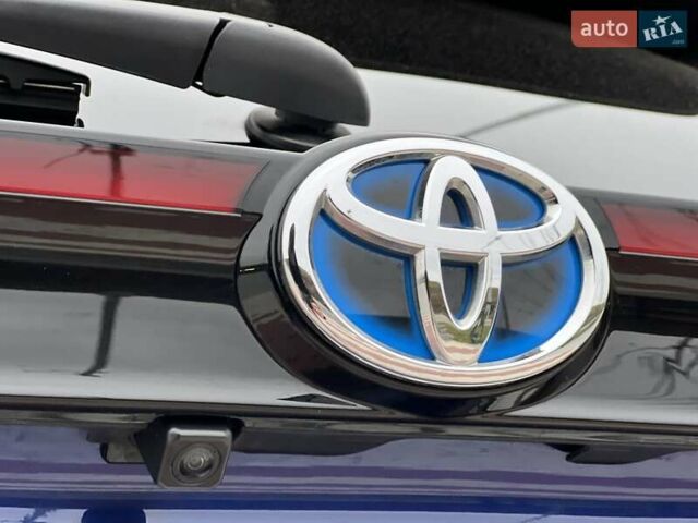 Синий Тойота Yaris Cross, объемом двигателя 1.49 л и пробегом 15 тыс. км за 25500 $, фото 28 на Automoto.ua