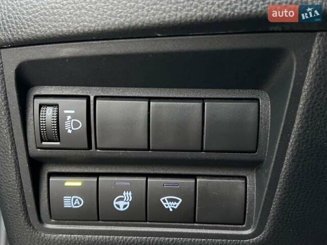 Синий Тойота Yaris Cross, объемом двигателя 1.49 л и пробегом 15 тыс. км за 25500 $, фото 58 на Automoto.ua