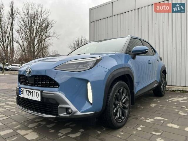 Синий Тойота Yaris Cross, объемом двигателя 1.49 л и пробегом 62 тыс. км за 27500 $, фото 4 на Automoto.ua