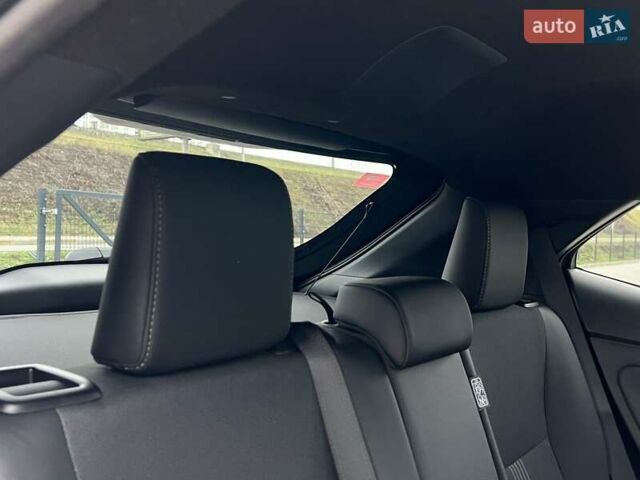 Синий Тойота Yaris Cross, объемом двигателя 1.49 л и пробегом 15 тыс. км за 25500 $, фото 72 на Automoto.ua