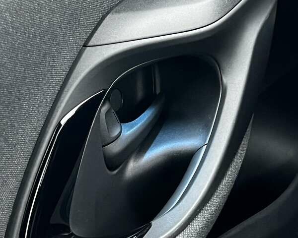 Синий Тойота Yaris Cross, объемом двигателя 1.49 л и пробегом 15 тыс. км за 25500 $, фото 60 на Automoto.ua