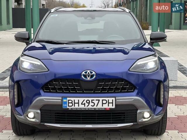 Синий Тойота Yaris Cross, объемом двигателя 1.49 л и пробегом 15 тыс. км за 25500 $, фото 3 на Automoto.ua