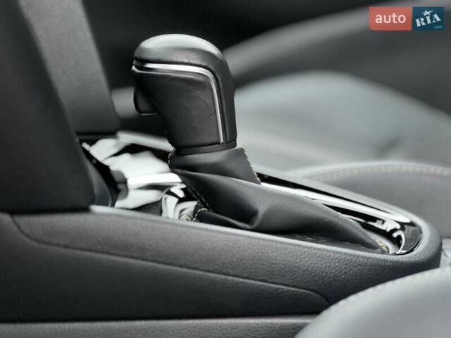 Синий Тойота Yaris Cross, объемом двигателя 1.49 л и пробегом 15 тыс. км за 25500 $, фото 56 на Automoto.ua