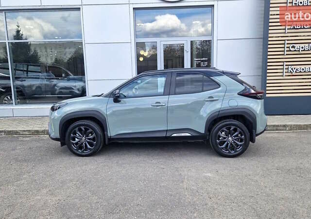 Зеленый Тойота Yaris Cross, объемом двигателя 1.49 л и пробегом 12 тыс. км за 31416 $, фото 2 на Automoto.ua
