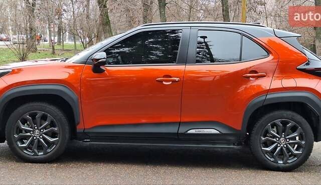 Оранжевый Тойота Yaris Cross, объемом двигателя 1.49 л и пробегом 62 тыс. км за 23999 $, фото 6 на Automoto.ua