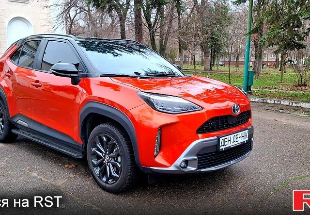 Оранжевый Тойота Yaris Cross, объемом двигателя 1.5 л и пробегом 62 тыс. км за 23999 $, фото 1 на Automoto.ua