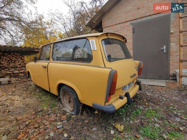 Оранжевый Трабант 601, объемом двигателя 6 л и пробегом 999 тыс. км за 350 $, фото 3 на Automoto.ua