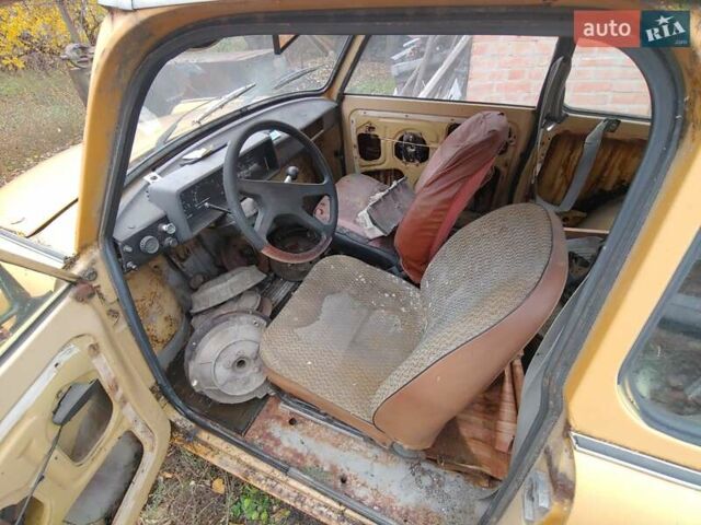 Оранжевый Трабант 601, объемом двигателя 6 л и пробегом 999 тыс. км за 350 $, фото 2 на Automoto.ua