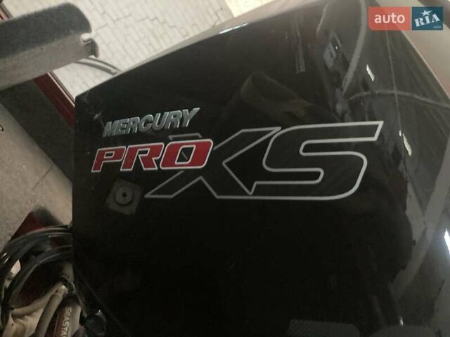 Червоний лодка Трекер Паті Барж, об'ємом двигуна 3 л та пробігом 0 тис. км за 55000 $, фото 13 на Automoto.ua