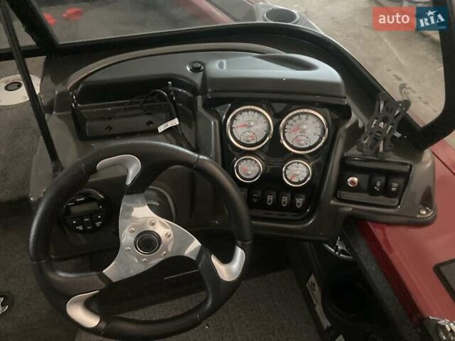 Червоний лодка Трекер Паті Барж, об'ємом двигуна 3 л та пробігом 0 тис. км за 55000 $, фото 7 на Automoto.ua