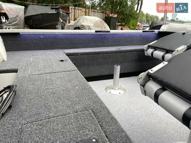 Білий лодка Трекер Pro Guide, об'ємом двигуна 0 л та пробігом 400 тис. км за 25000 $, фото 15 на Automoto.ua