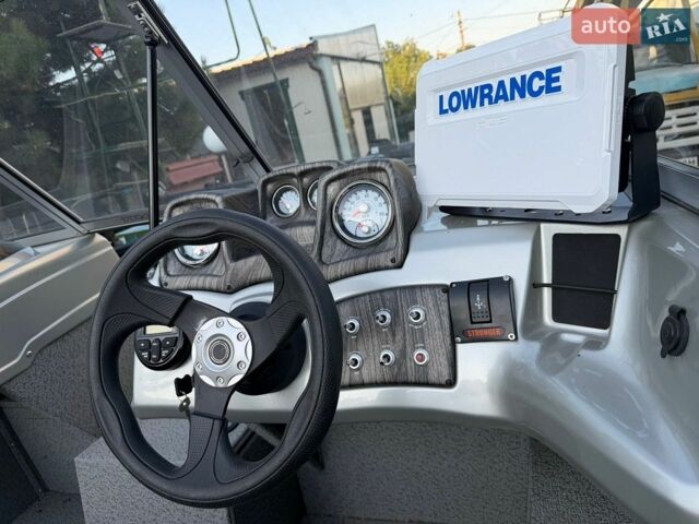 лодка Трекер Pro Guide, об'ємом двигуна 0 л та пробігом 0 тис. км за 40000 $, фото 3 на Automoto.ua