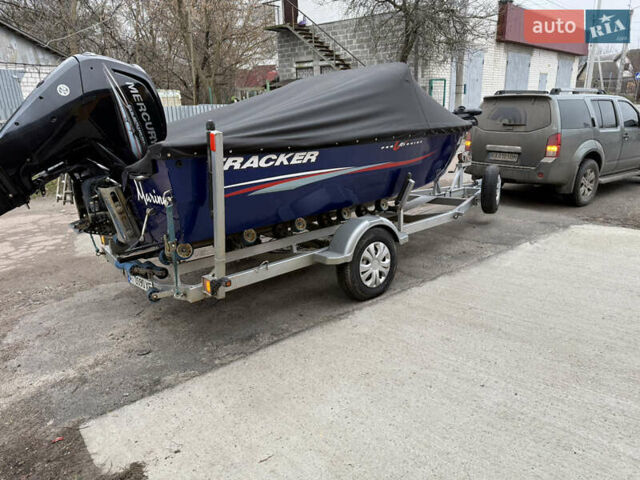 Синий лодка Трекер Про Гайд, объемом двигателя 0 л и пробегом 0 тыс. км за 25000 $, фото 7 на Automoto.ua