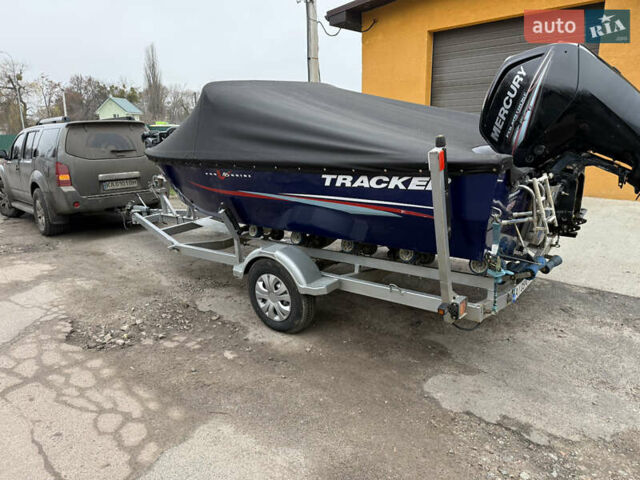 Синий лодка Трекер Про Гайд, объемом двигателя 0 л и пробегом 0 тыс. км за 25000 $, фото 6 на Automoto.ua
