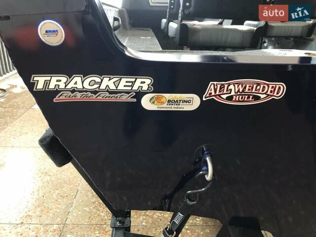 Синій лодка Трекер Pro Guide, об'ємом двигуна 0 л та пробігом 5 тис. км за 51500 $, фото 16 на Automoto.ua