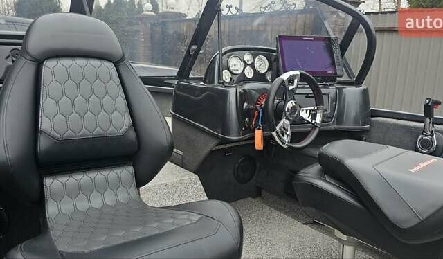 лодка Трекер Тарга, объемом двигателя 0 л и пробегом 0 тыс. км за 22000 $, фото 6 на Automoto.ua