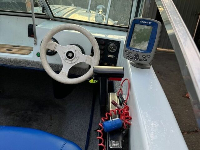Білий лодка Трекер Pro, об'ємом двигуна 0 л та пробігом 0 тис. км за 6999 $, фото 3 на Automoto.ua
