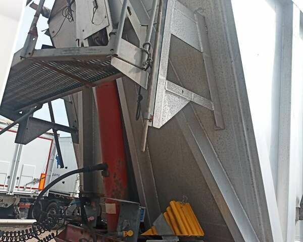 Червоний Трейлор Гєнєрал Треілор, об'ємом двигуна 0 л та пробігом 0 тис. км за 15500 $, фото 4 на Automoto.ua