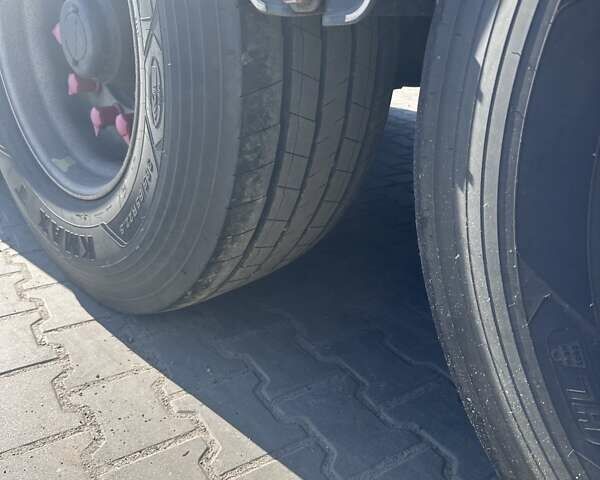 Красный Трейлор ЛТД, объемом двигателя 0 л и пробегом 200 тыс. км за 21000 $, фото 8 на Automoto.ua