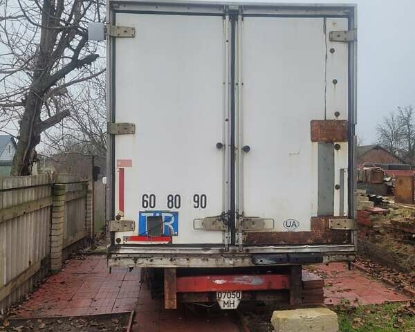 Белый Трейлор S383EL, объемом двигателя 0 л и пробегом 300 тыс. км за 3500 $, фото 2 на Automoto.ua